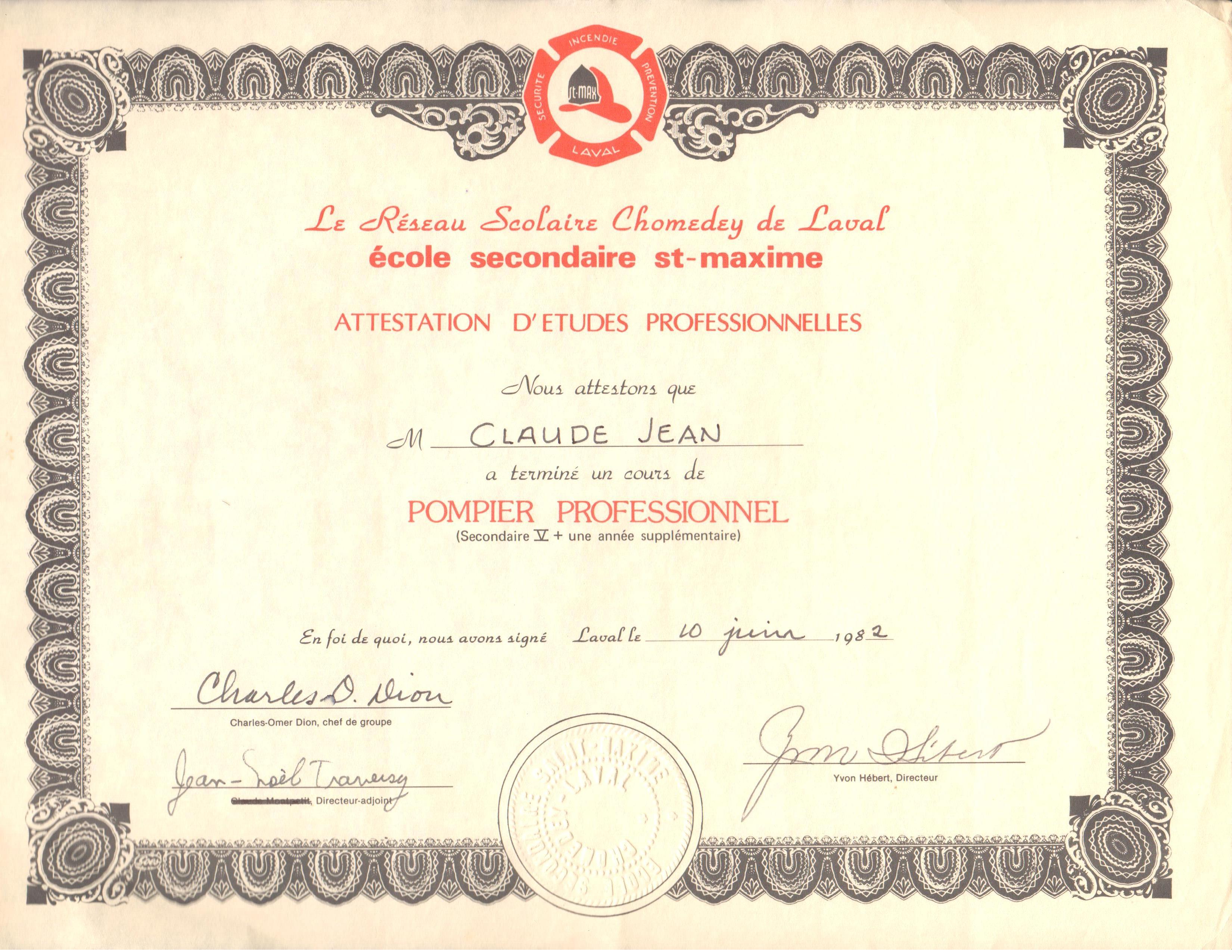Colour photograph of a yellowing sheet of paper with a brown border, certifying the completion of the firefighting course at Saint-Maxime Secondary School