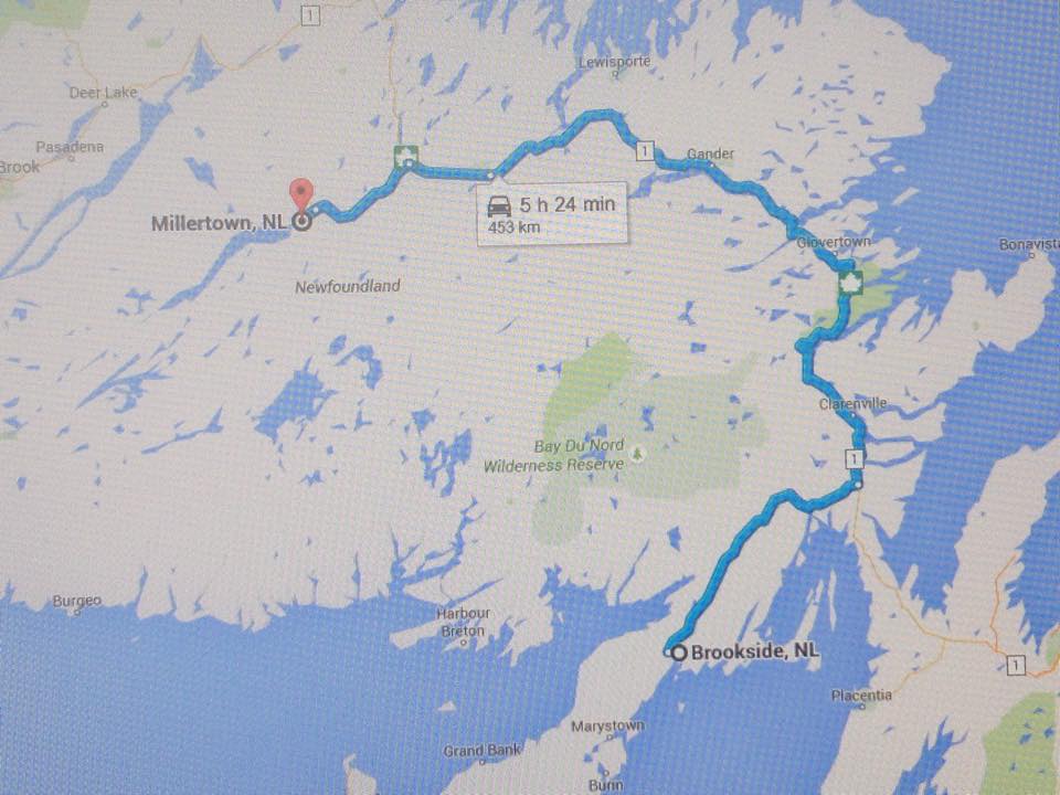 Une vue Google Map avec un voyage alambiqué sur route 1. décrit avec une ligne bleue . Le temps de voyage en voiture, a indiqué aujourd'hui que 5 heures et 24 minutes.