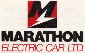 Un logo d’entreprise : une lettre M stylisée représentant un éclair. Texte : MARATHON ELECTRIC CAR LTD.