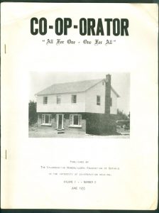 Couverture noir et blanc d’une brochure CO-OP-ORATOR.