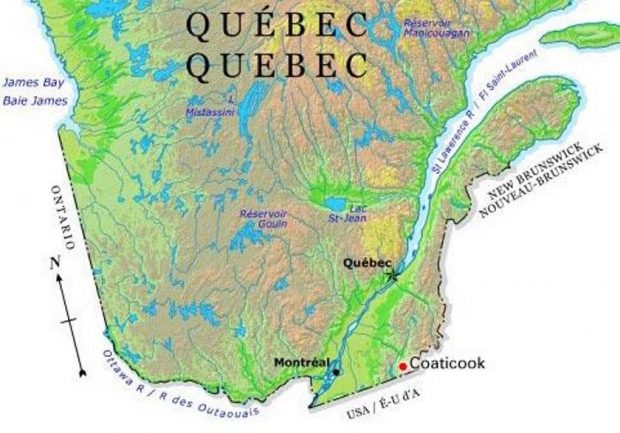 Colour photograph of a map that shows the location of Coaticook within the province of Quebec.