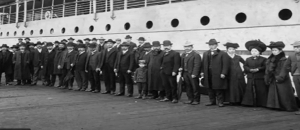 Group of newly arrived Japanese immigrants to Canada in the 1800s