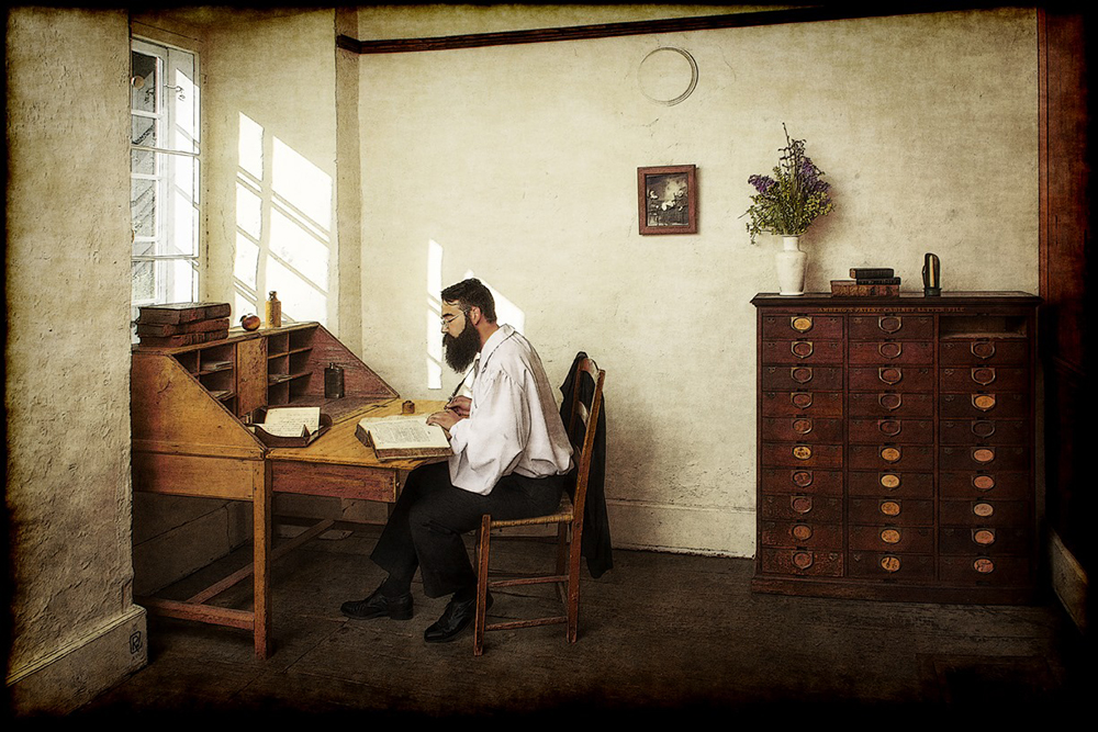 Digital color picture representing the notary's office in the Maison LePailleur.