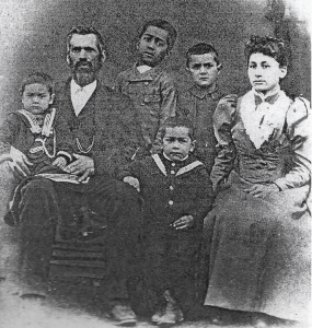 Studio photo of family of 6