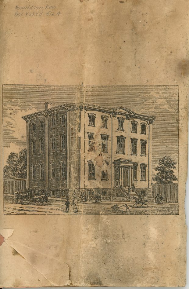 Last page of the University of Bishop’s College booklet, black ink on sepia paper. Engraving of a university-style building at Bishop’s College. It is a three-storey pale stone building surrounded by high wooden fences. Trees can be seen at the rear. There are pedestrians, a horse, a carriage, and a cart in front of and beside the building.