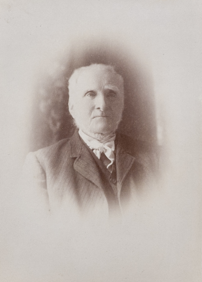 Monochromatic photograph of Hugh MacNider.