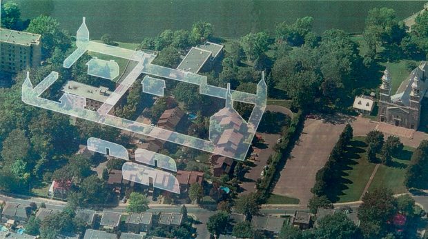 This digital rendering shows a perspective drawing of the missionary outpost of Fort Lorette, overlaid in transparency on a recent aerial photograph of Sault-au-Récollet. The three arches in the foreground represent the facades of the longhouses of the Indigenous village.