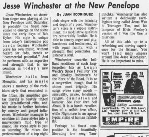 Article de journal en noir et blanc sur trois colonnes promouvant les concerts de Jesse Winchester au New Penelope