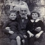 Philip Jackman with granddaughter Edith Amelia Switzer (née Lawrence) and her two children, Laurie and Bessie Switzer, ca. 1919