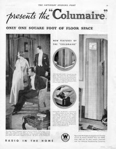 The black and white advertisement has three columns. The left column shows a woman in a long light-coloured gown and two well-dressed men, all three looking to the left. On the right is a rendering of a clock radio, the middle column has text interspersed with two round illustrations of details of the radio.
