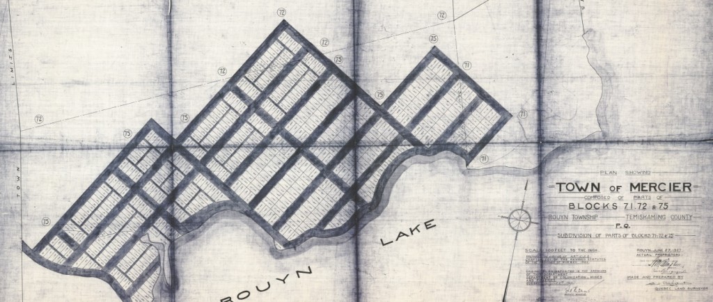 Carte en noir et blanc qui présente les limites de la ville, ainsi qu’une quinzaine de rues qui étaient projeté d'être construites.