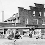 Photo de l'édifice Dionne à  Malartic dans les années 1940