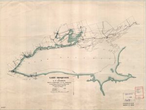 3.	Carte en couleur illustrant le lac glaciaire Iroquois et le rivage original ombragé en vert.