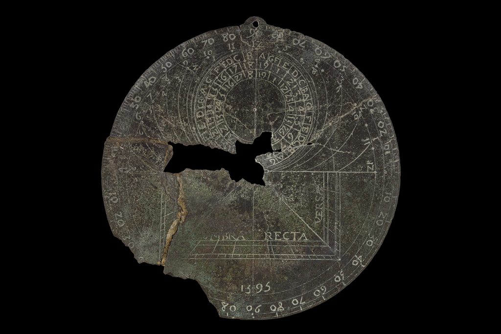 Colour image of European Astrolabe. Circular, missing middle fragment.