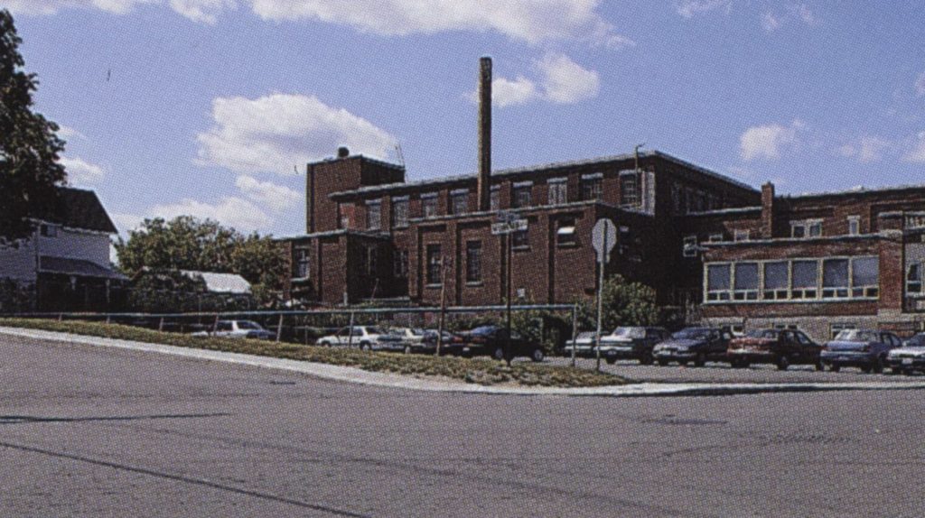 Weavexx Arnprior Plant in the 90's Unravelling the Yarn The Textile