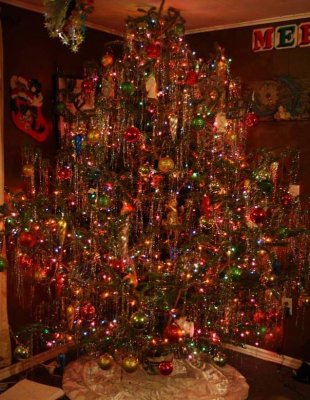 Old time Christmas tree
